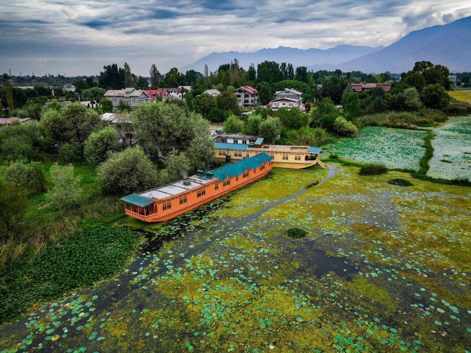 Srīnagar Kings Houseboats酒店 外观 照片